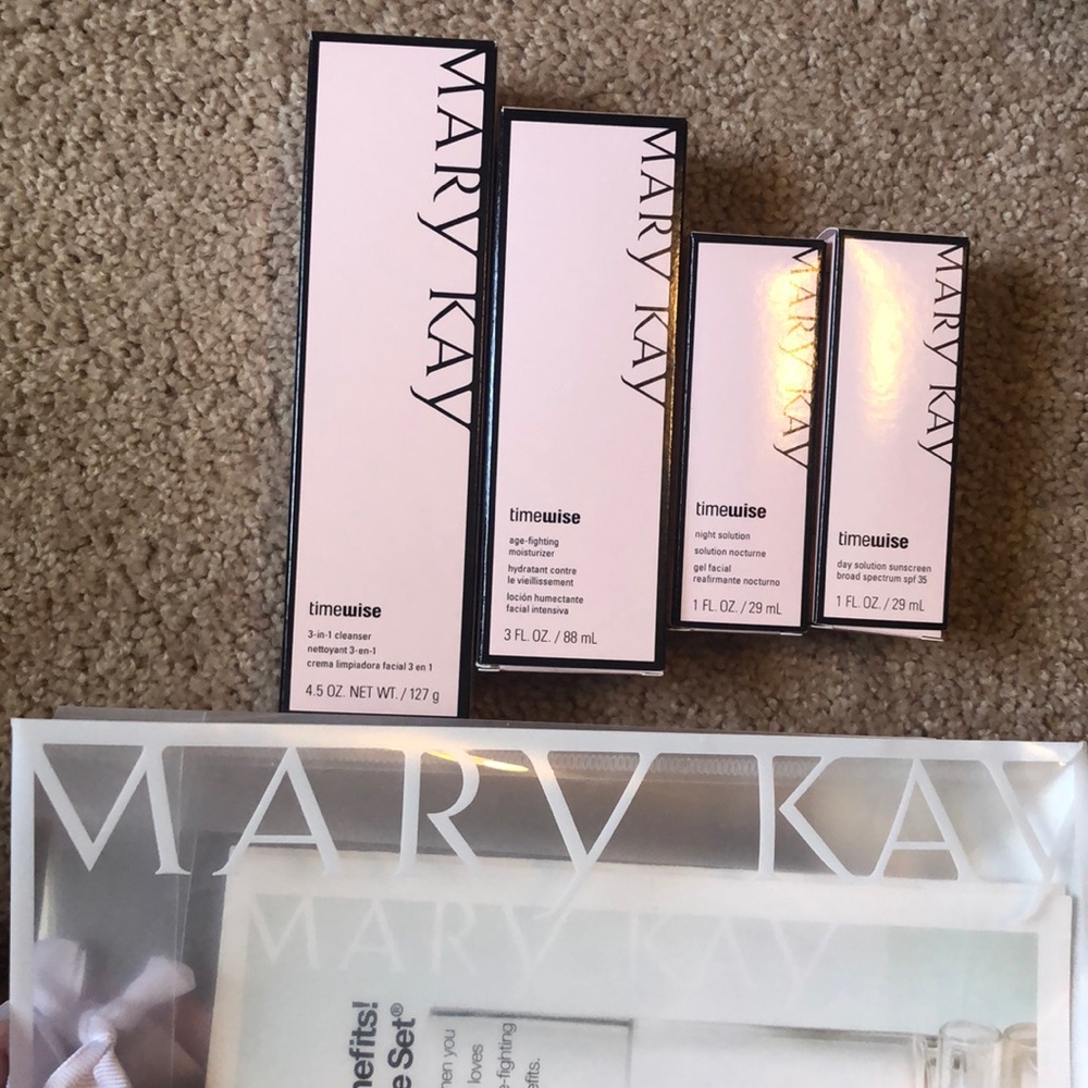 Mary Kay timewise set (combination to oily skin)
